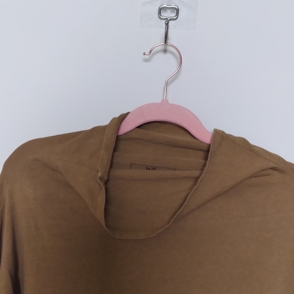 Free People Brown Neutral Funnel Neck Turtleneck Tee Shirt Size Large - Picture 6 of 9